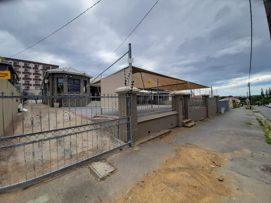 Commercial Property for Sale in Southernwood Eastern Cape